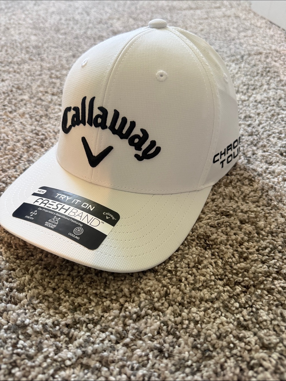 Callaway White Golf Cap with Black Logo Embroidery
